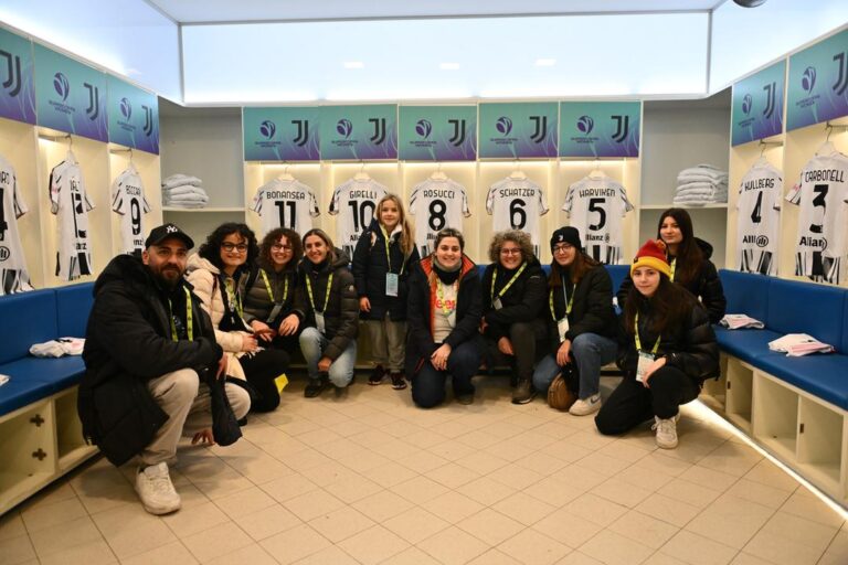 Supercoppa Women: per 10 fan, giornata indimenticabile