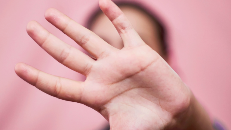 La storia della domenica: crescono gli abusi nello sport femminile