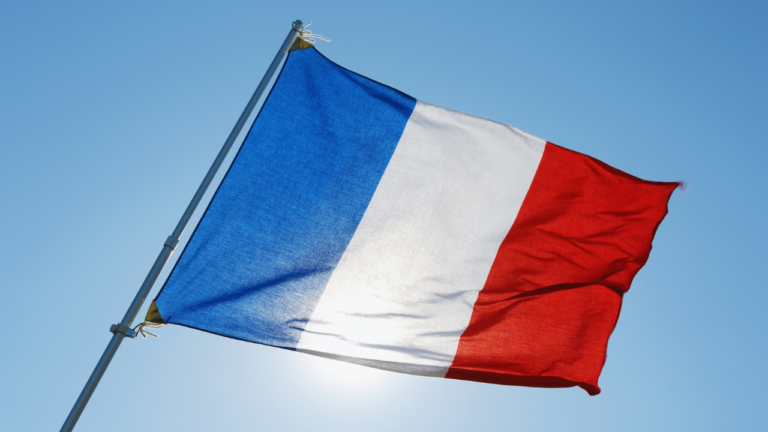 Francia, firmata ufficialmente la Convenzione Collettiva